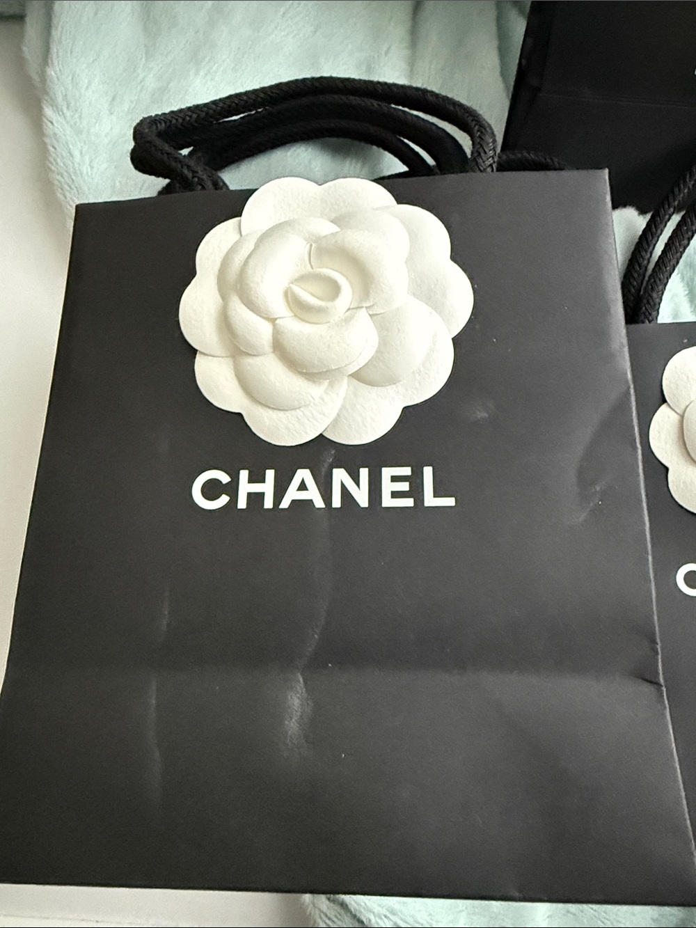 CHANEL Black Mini Gift Bags with White Camellia Accent (Set of 5) - Picture 5 of 9